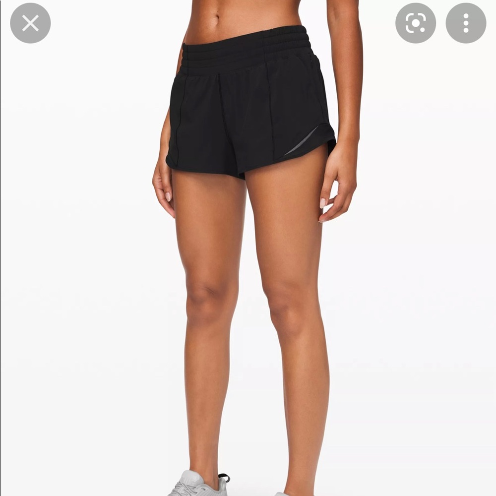 Lululemon Hotty Hot Shorts NWT LR 4”